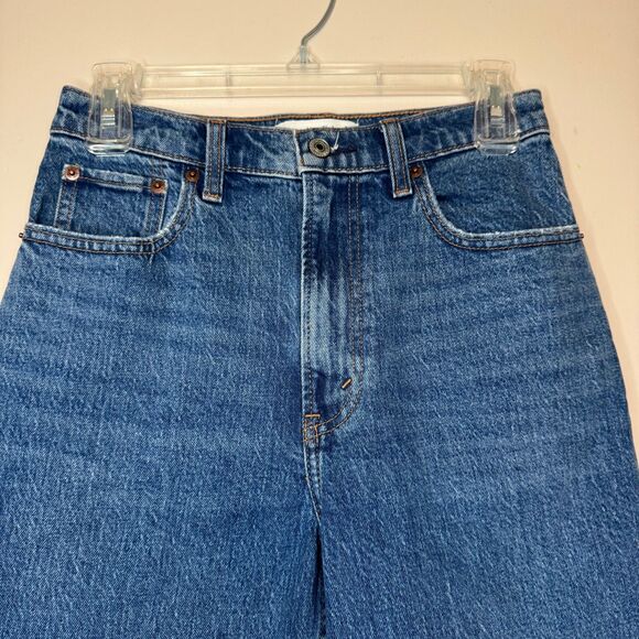 NEW ABERCROMBIE & FITCH women's size 2 The 90s Straight Ultra High Rise Jeans - Picture 6 of 15